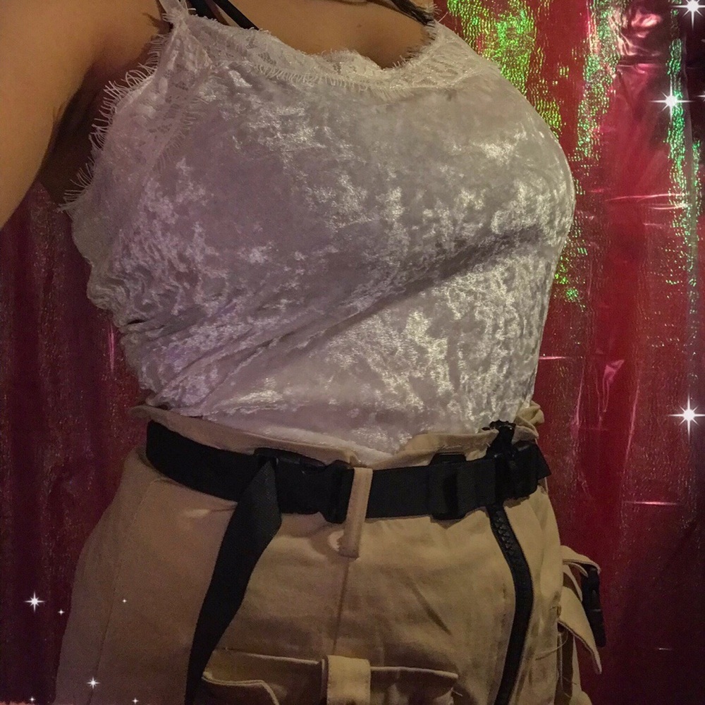 cute white crushed velvet cami top!